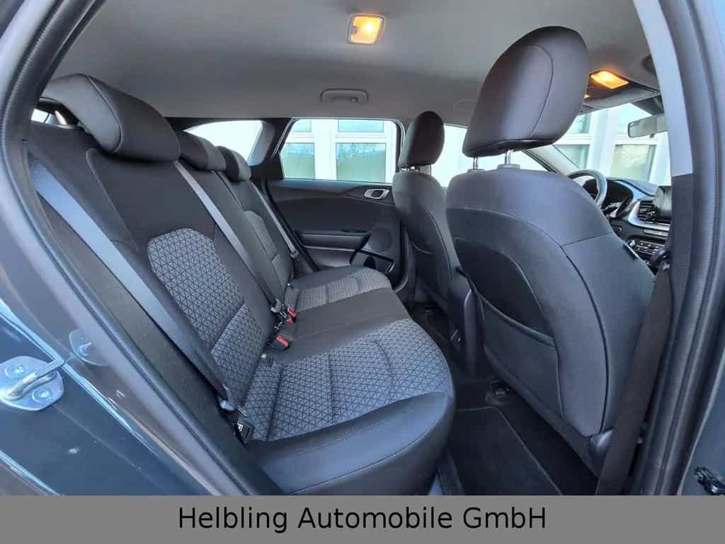Kia Ceed Sportswagon Vision 09/2023-photo-14
