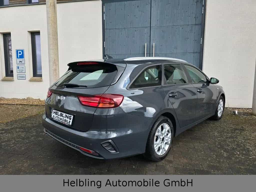 Kia Ceed Sportswagon Vision 09/2023-photo-3