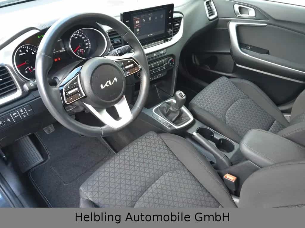 Kia Ceed Sportswagon Vision 09/2023-photo-7