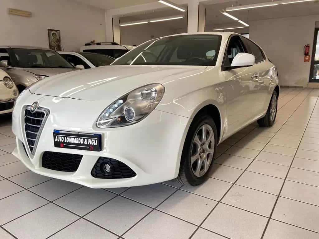 Alfa Romeo Giulietta 1.6 JTDm-2 105 CV Progressi 10/2012-photo-0
