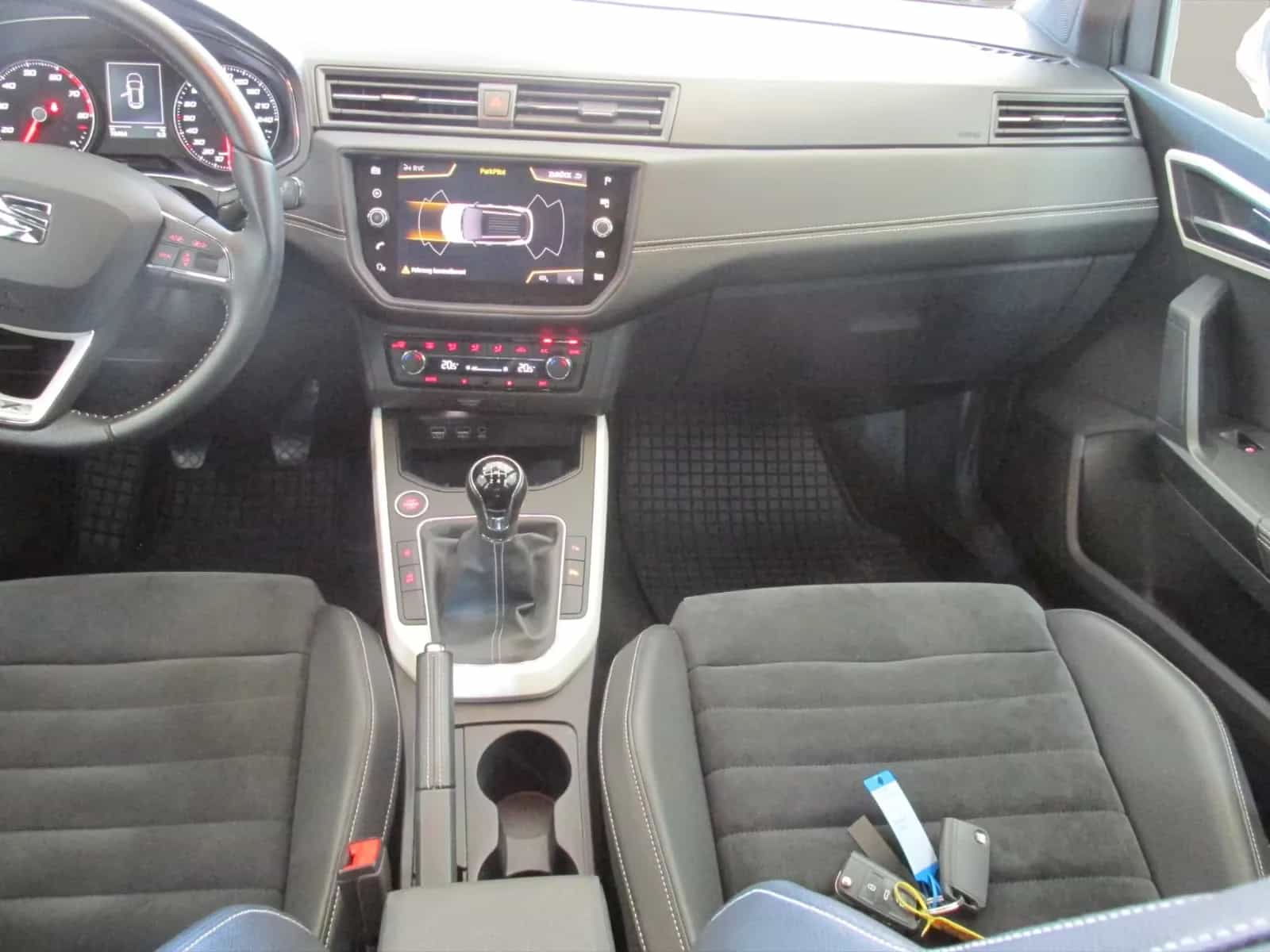 Seat Arona 05/2018-photo-20
