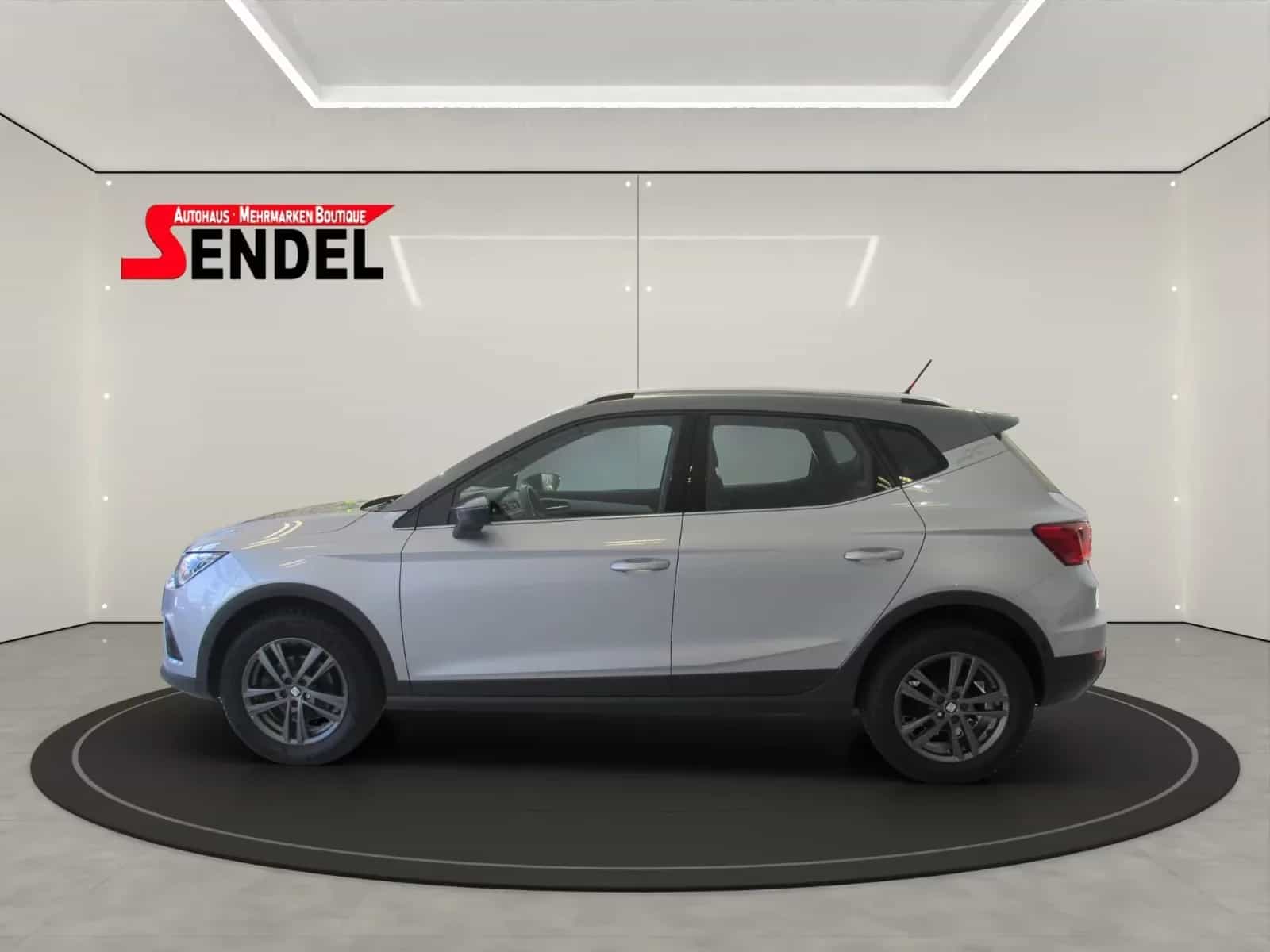 Seat Arona 05/2018-photo-3