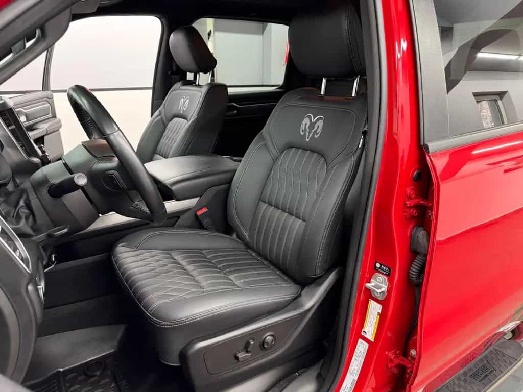 Dodge RAM 1500 5.7 HEMI V8 4x4 Bighorn/Crewcab/6Ft.Box 07/2022-photo-24