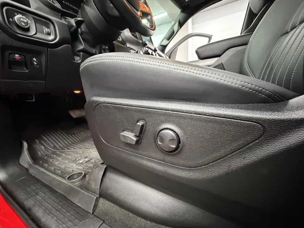 Dodge RAM 1500 5.7 HEMI V8 4x4 Bighorn/Crewcab/6Ft.Box 07/2022-photo-26