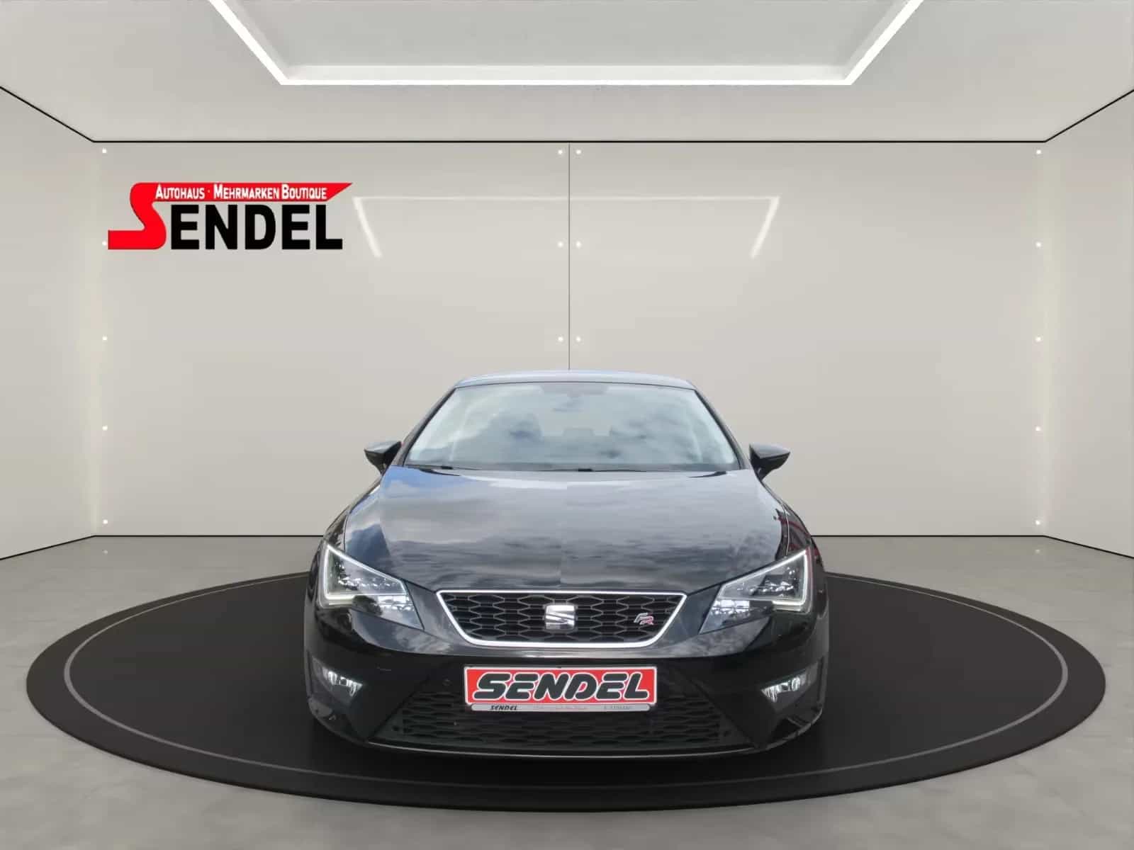 Seat Leon 06/2016-photo-1