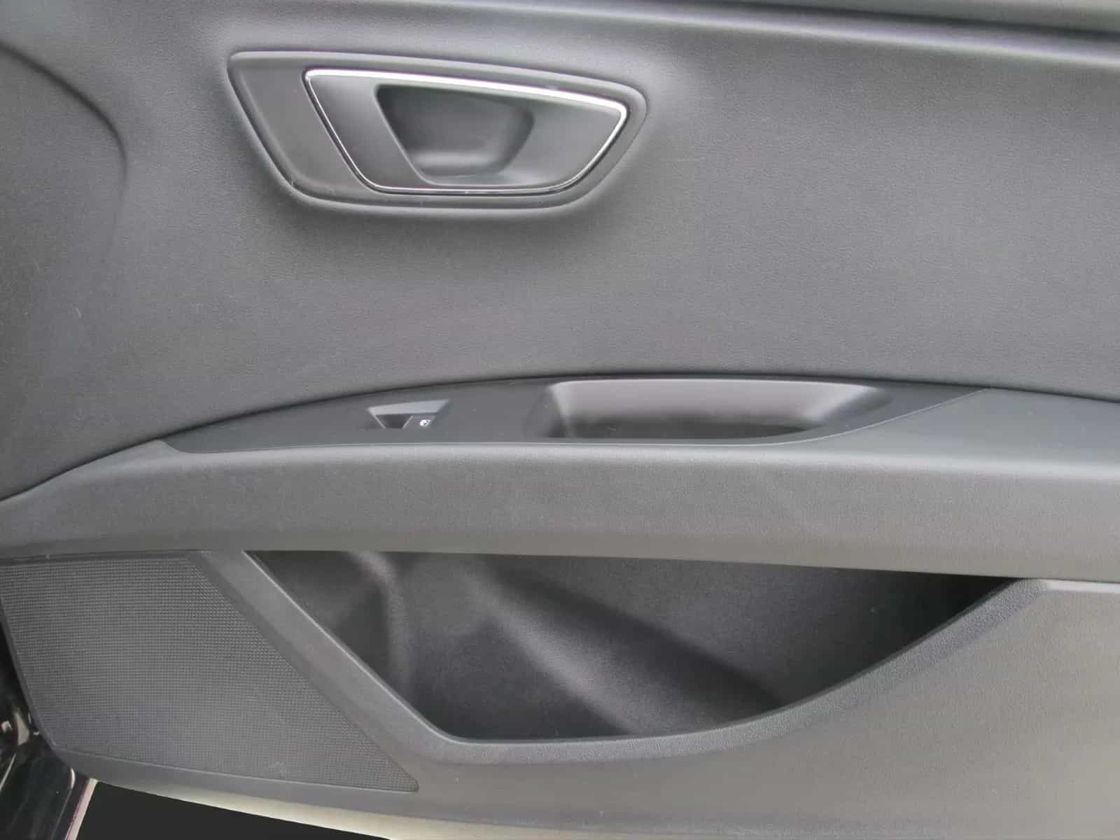 Seat Leon 06/2016-photo-22