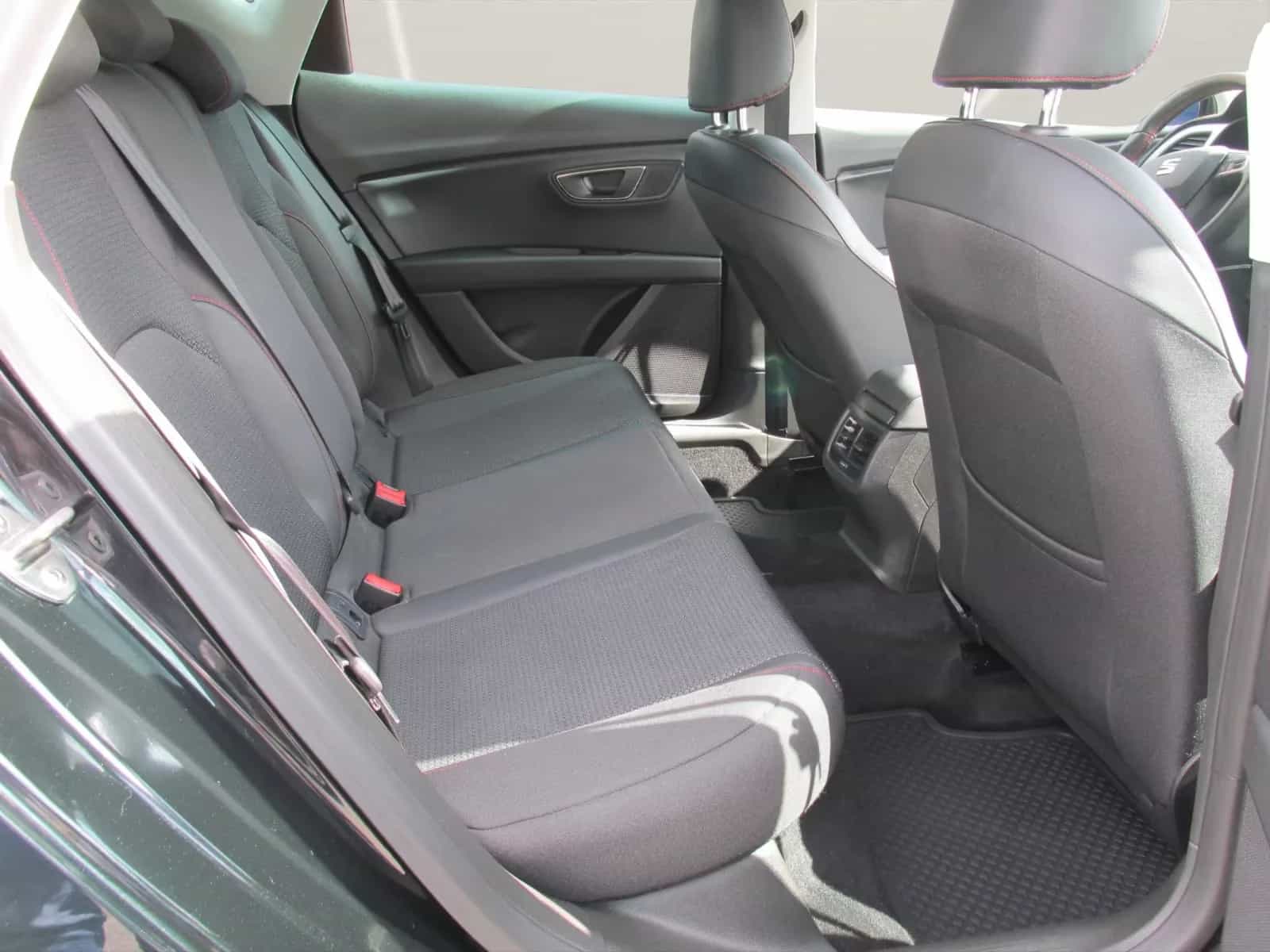 Seat Leon 06/2016-photo-24