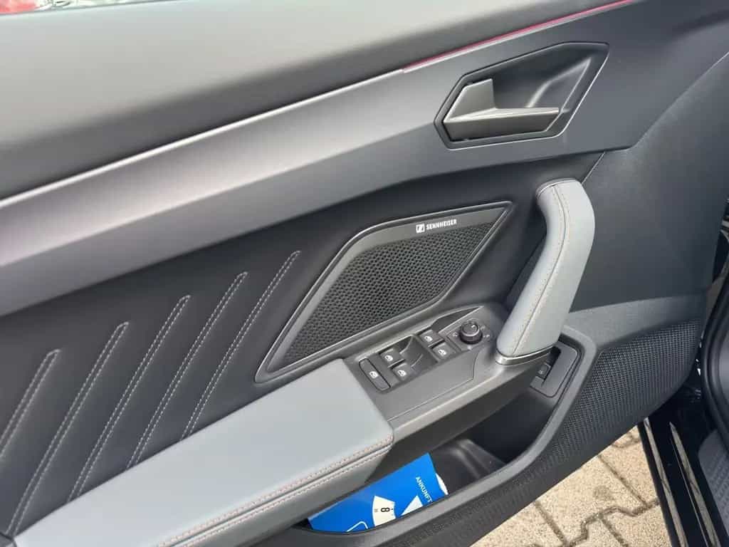 Cupra Formentor VZ5 2.5 TSI DSG 4DRIVE *NAVI*MATRIX*36 03/2026-photo-14