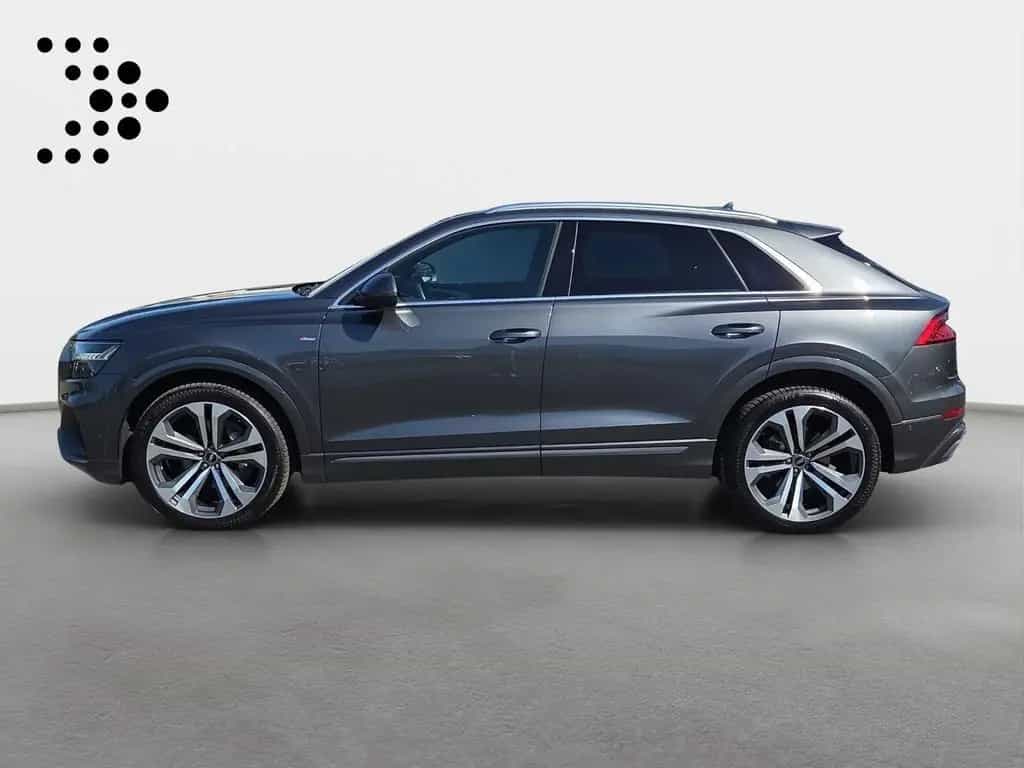 Audi Q8 SUV 55 TFSI quattro*S line*AHK*Tour*HD Matrix 09/2022-photo-3