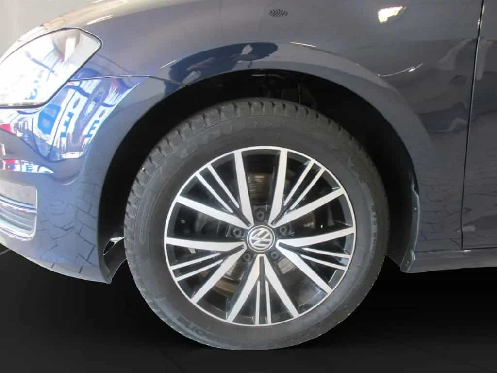 Volkswagen Golf VII Lim. Allstar BMT***MTL.RATE 117 €*** 03/2016-photo-10