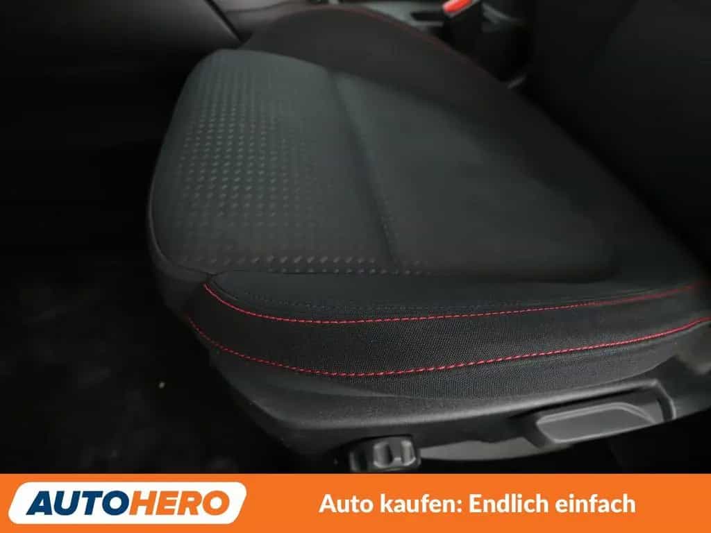 Ford Focus 1.0 EcoBoost ST-Line *NAV*HUD*ACC*CAM*AHK* 10/2018-photo-32