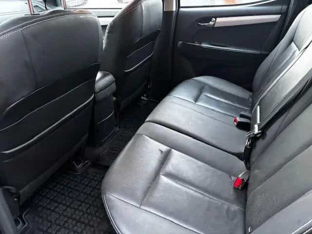 Isuzu D-Max Double Cab 4WD Premium/AHZV/Leder/Kamera 05/2019-photo-9