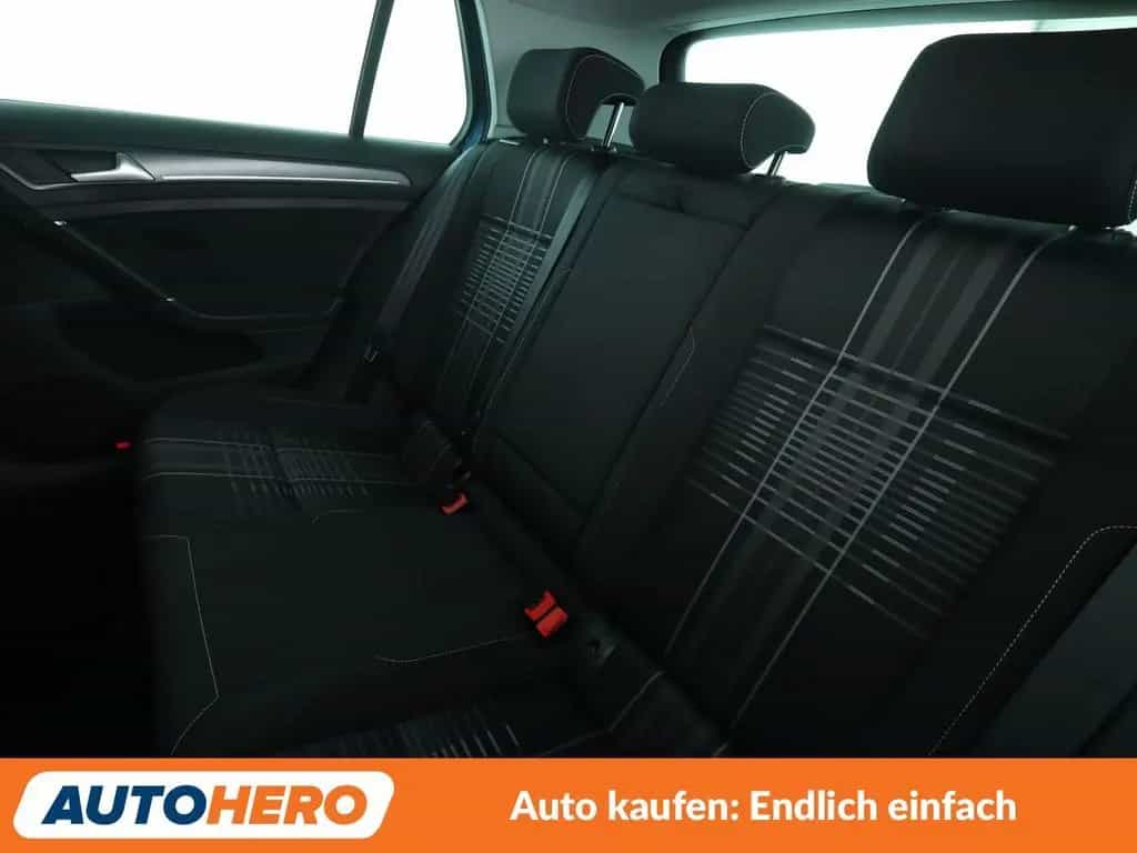 Volkswagen Golf VII 1.4 TSI Lounge BMT Aut.*NAVI*CAM*PDC* 07/2015-photo-13