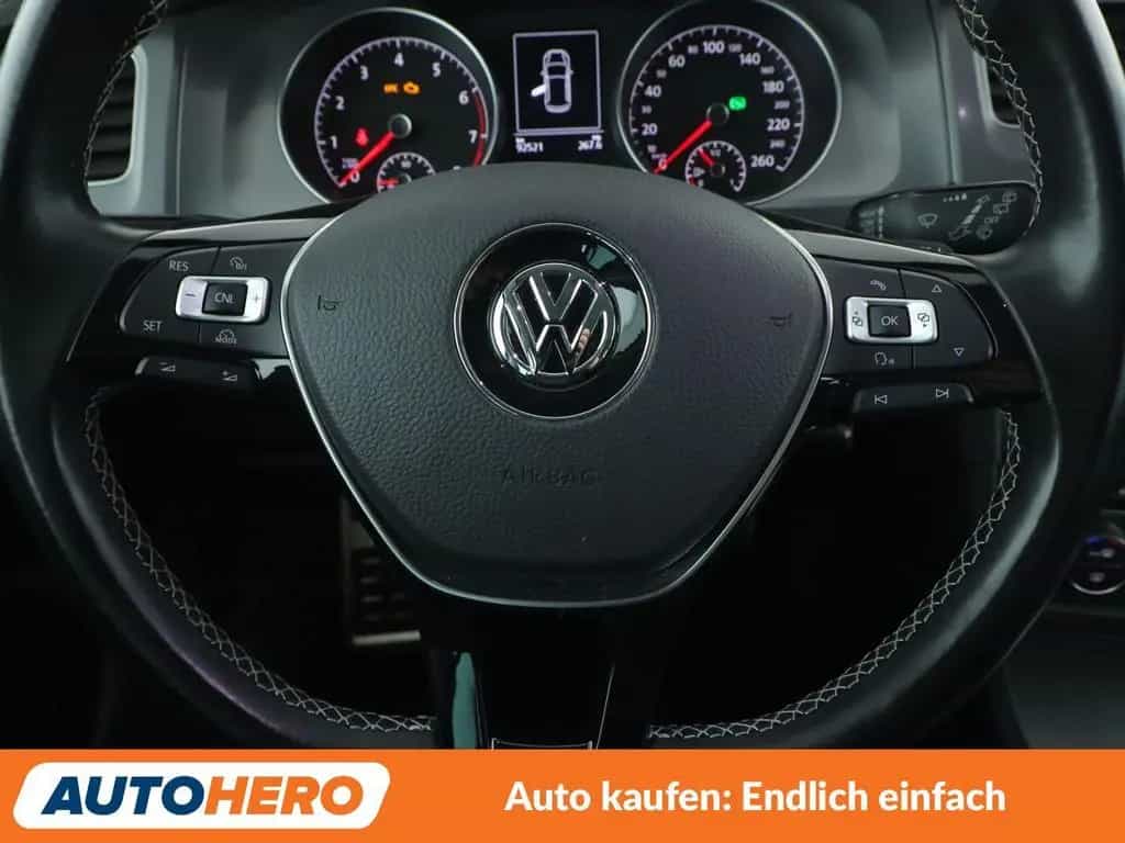Volkswagen Golf VII 1.4 TSI Lounge BMT Aut.*NAVI*CAM*PDC* 07/2015-photo-18