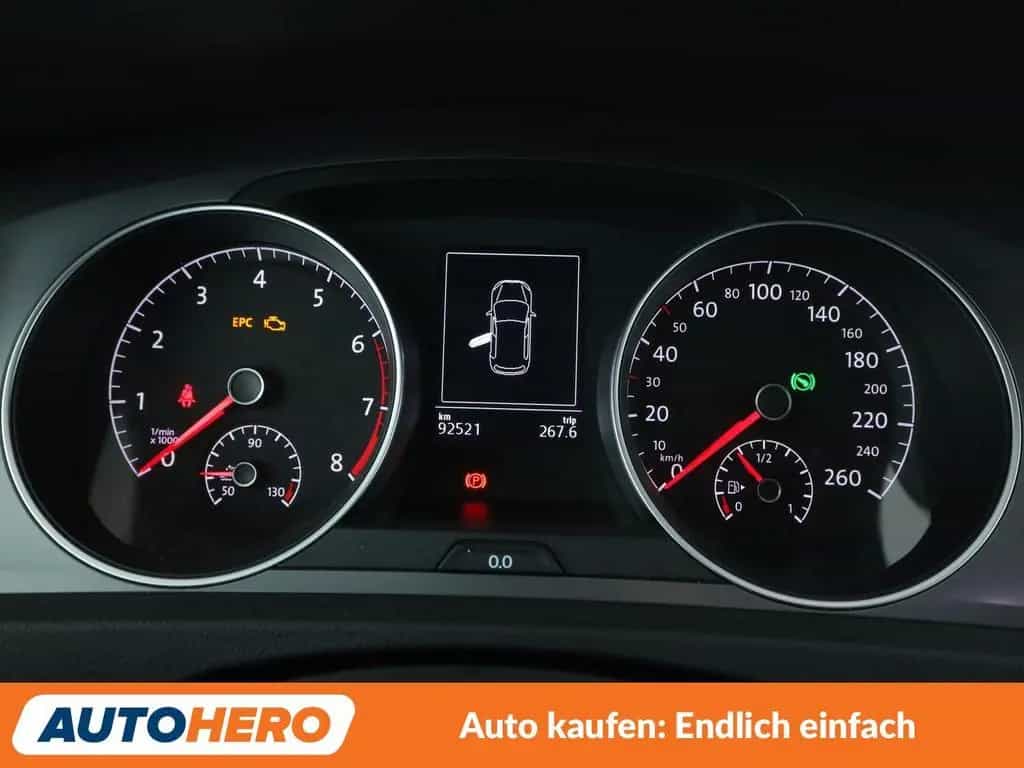 Volkswagen Golf VII 1.4 TSI Lounge BMT Aut.*NAVI*CAM*PDC* 07/2015-photo-19