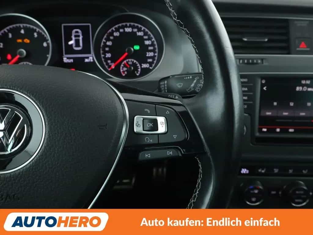 Volkswagen Golf VII 1.4 TSI Lounge BMT Aut.*NAVI*CAM*PDC* 07/2015-photo-25