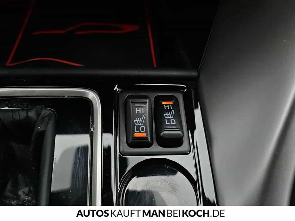 Mitsubishi Eclipse Cross 1.5 T-MIVEC 2WD Connect 8-Gang LED 09/2021-photo-31