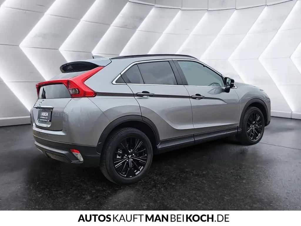 Mitsubishi Eclipse Cross 1.5 T-MIVEC 2WD Connect 8-Gang LED 09/2021-photo-4