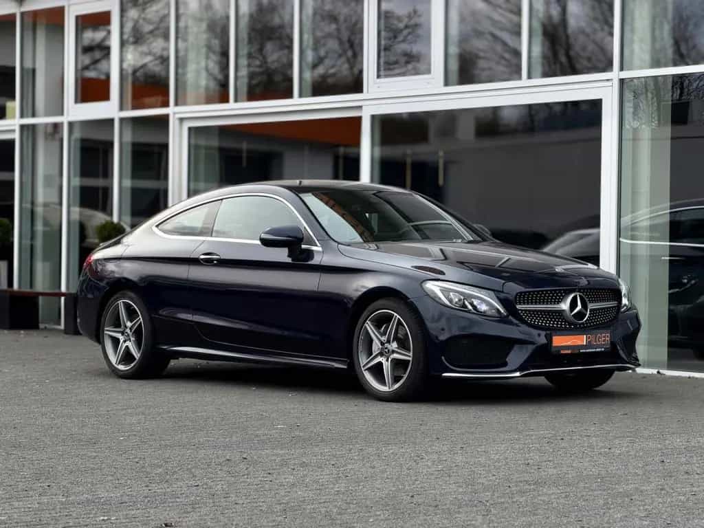 Mercedes-Benz C-Class 200 Coupe AMG*360*Shz*Leder*PDC*LED*KeyLess*BT 05/2018-photo-2
