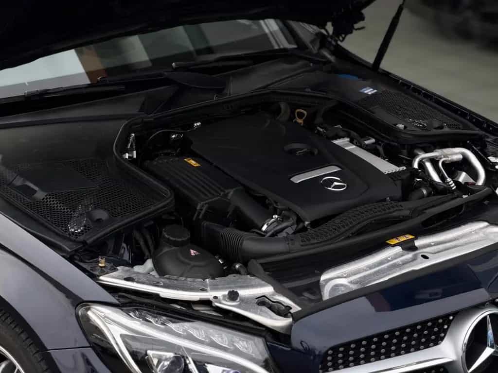 Mercedes-Benz C-Class 200 Coupe AMG*360*Shz*Leder*PDC*LED*KeyLess*BT 05/2018-photo-22