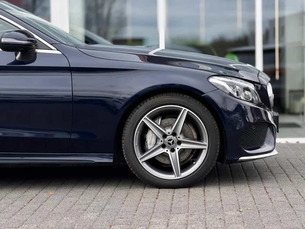 Mercedes-Benz C-Class 200 Coupe AMG*360*Shz*Leder*PDC*LED*KeyLess*BT 05/2018-photo-26