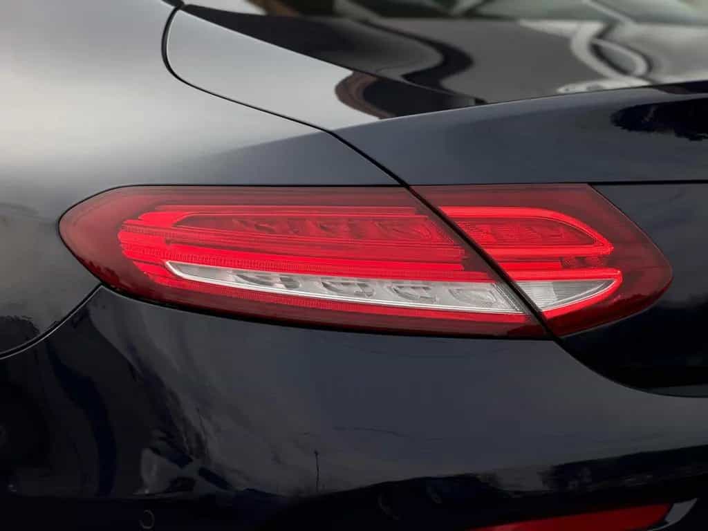 Mercedes-Benz C-Class 200 Coupe AMG*360*Shz*Leder*PDC*LED*KeyLess*BT 05/2018-photo-29