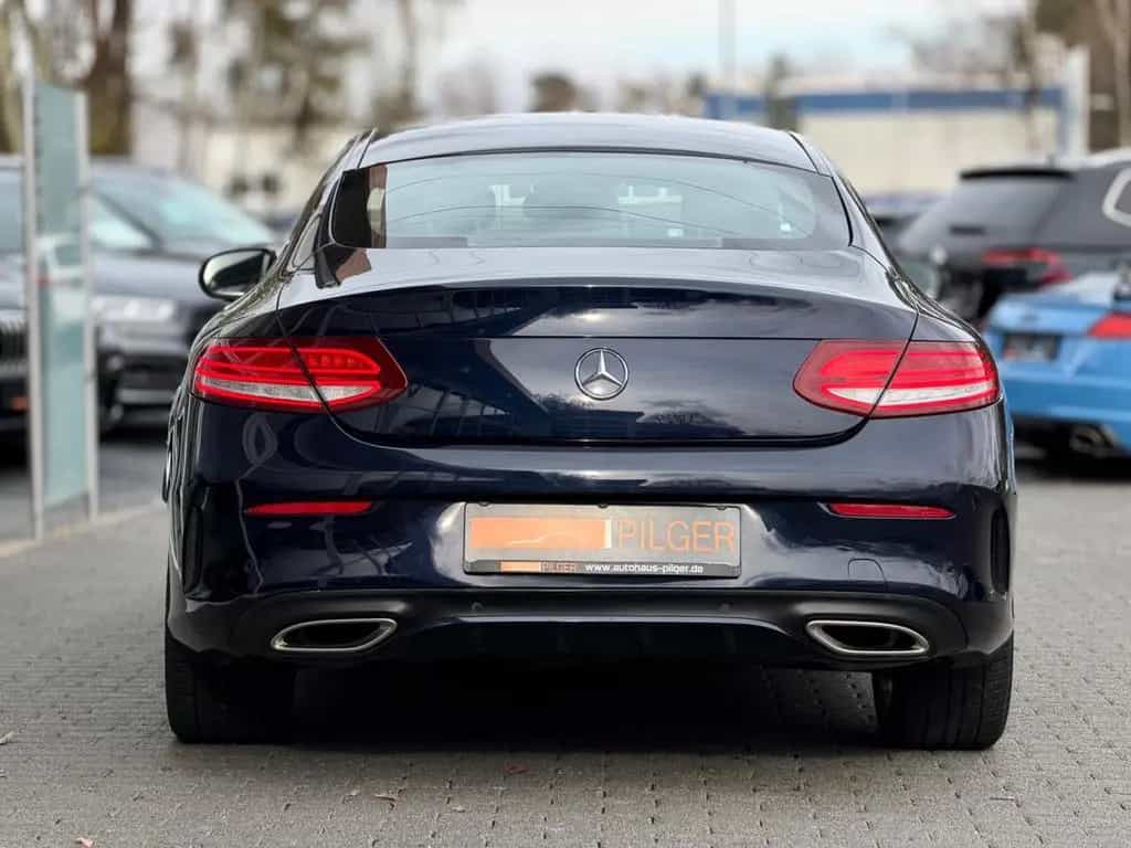 Mercedes-Benz C-Class 200 Coupe AMG*360*Shz*Leder*PDC*LED*KeyLess*BT 05/2018-photo-4