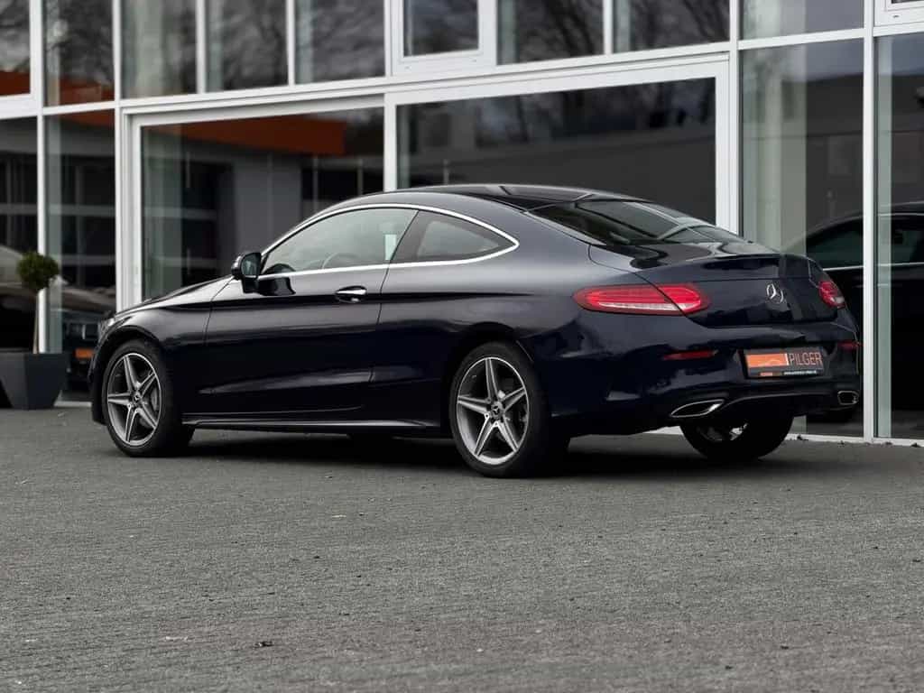 Mercedes-Benz C-Class 200 Coupe AMG*360*Shz*Leder*PDC*LED*KeyLess*BT 05/2018-photo-5