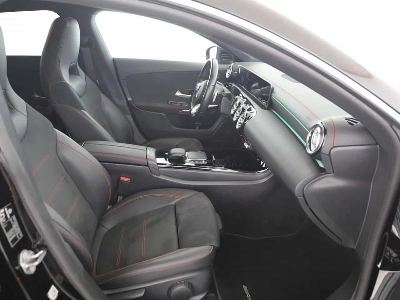 Mercedes-Benz CLA-Class 180 Shooting Brake 08/2020-photo-9