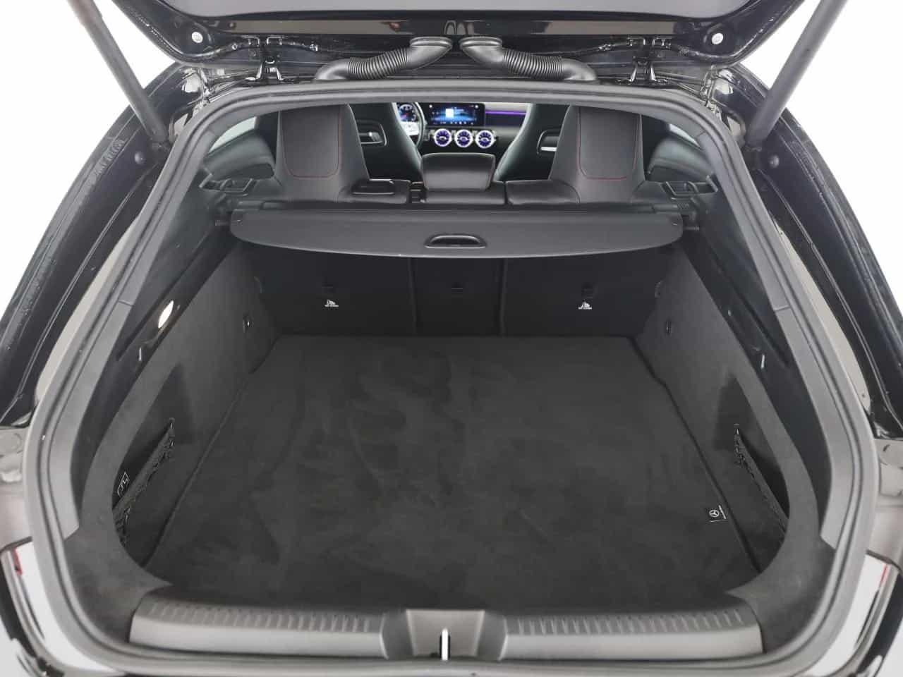 Mercedes-Benz CLA-Class 220 Shooting Brake 09/2019-photo-15