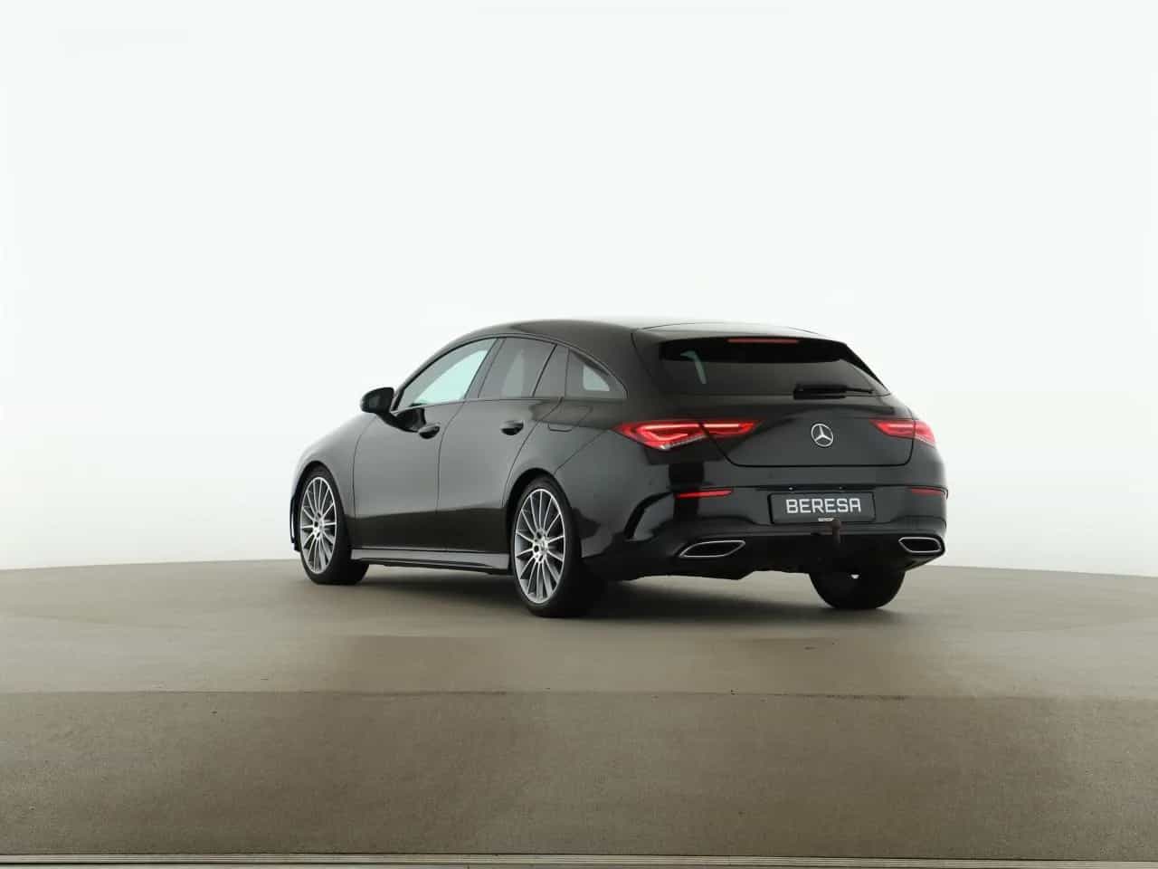 Mercedes-Benz CLA-Class 220 Shooting Brake 09/2019-photo-4