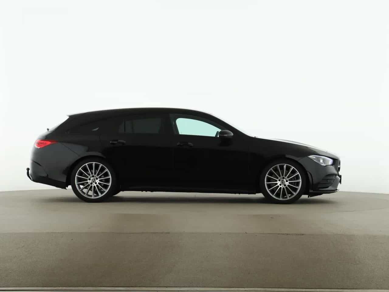 Mercedes-Benz CLA-Class 220 Shooting Brake 09/2019-photo-7