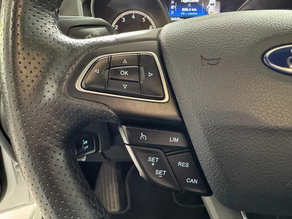 Ford Focus Turnier ST 250PS 06/2017-photo-12