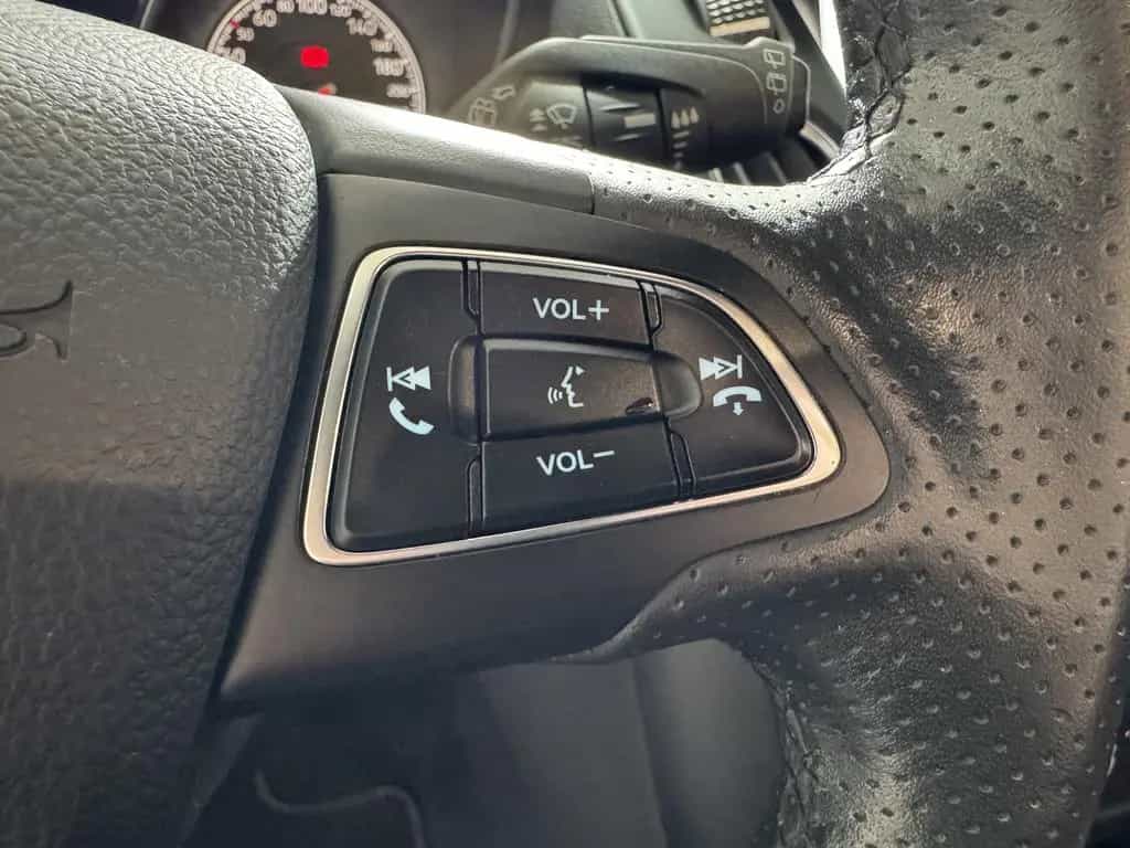 Ford Focus Turnier ST 250PS 06/2017-photo-13