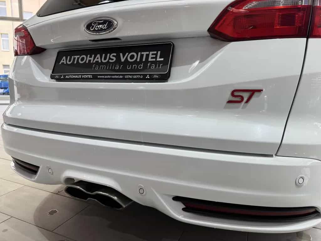 Ford Focus Turnier ST 250PS 06/2017-photo-28