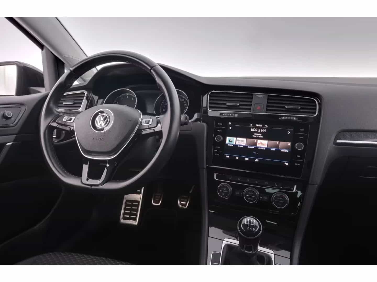 Volkswagen Golf 07/2020-photo-11