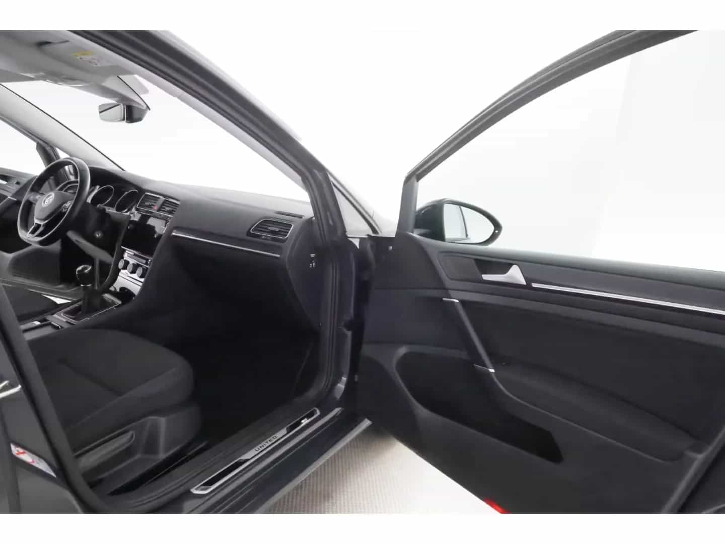 Volkswagen Golf 07/2020-photo-20