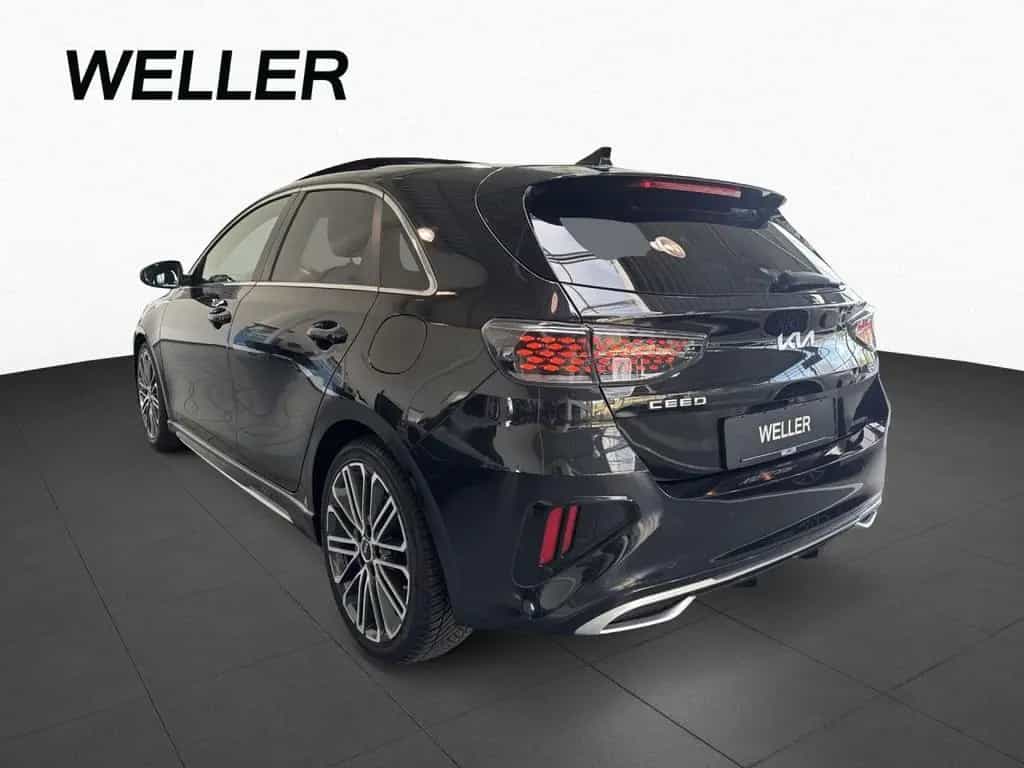 Kia Ceed 1.5 T-GDI GT Line PANO,ACC,RFK,JBL,HIGH LED 02/2022-photo-4