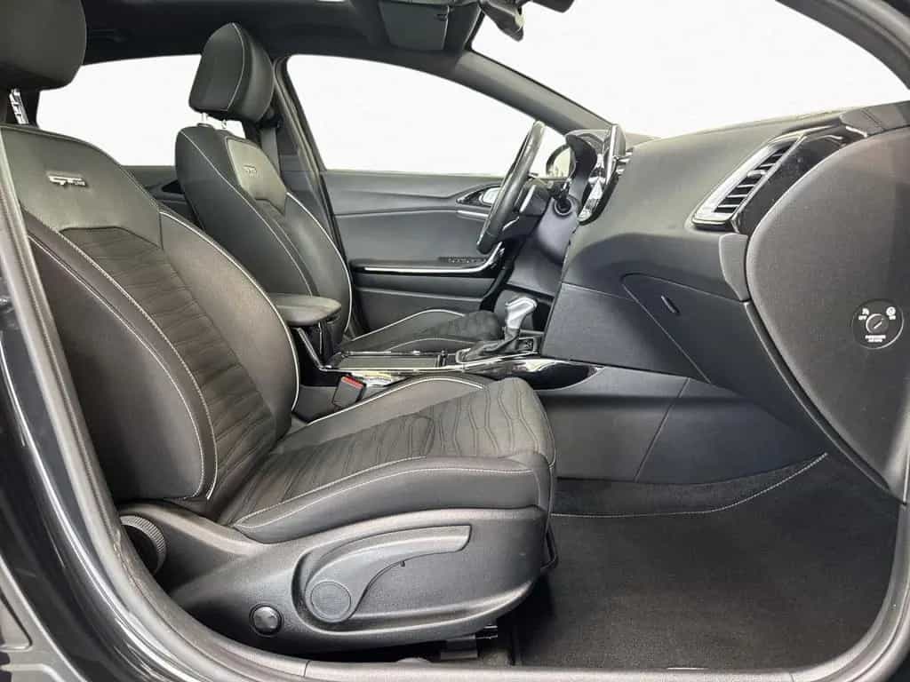 Kia Ceed 1.5 T-GDI GT Line PANO,ACC,RFK,JBL,HIGH LED 02/2022-photo-9