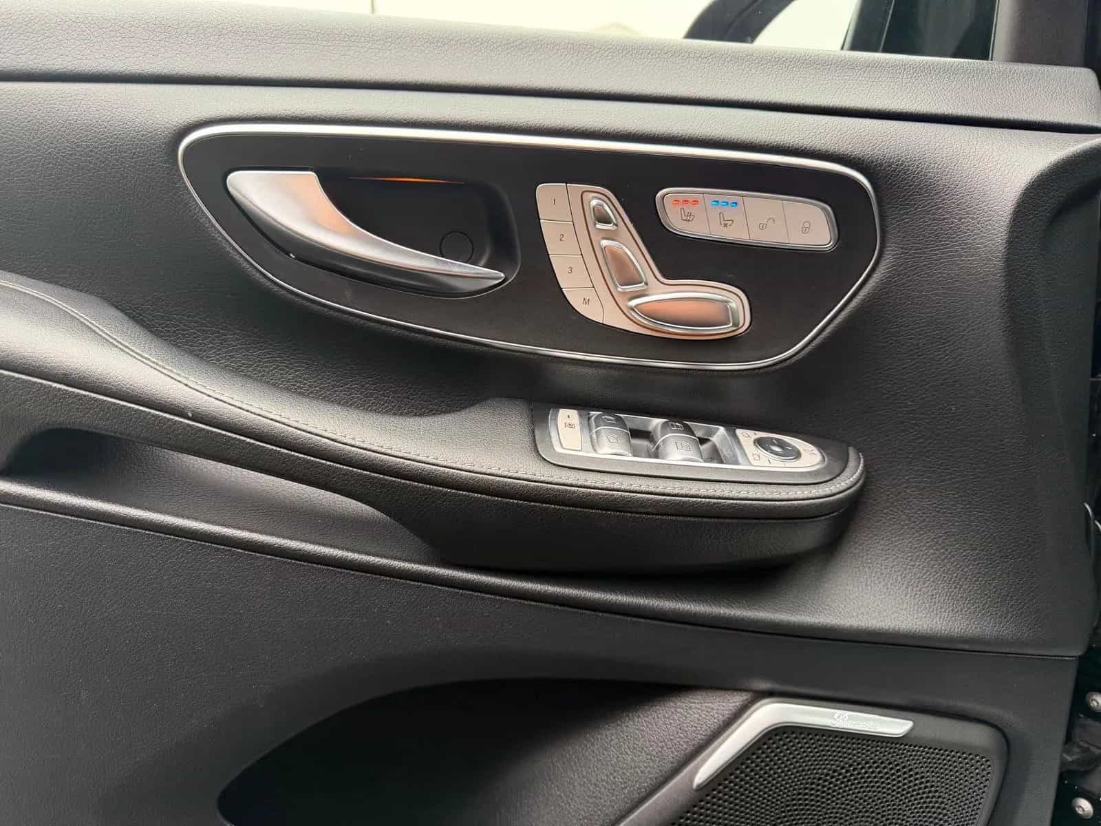 Mercedes-Benz V-Class 250 08/2018-photo-17