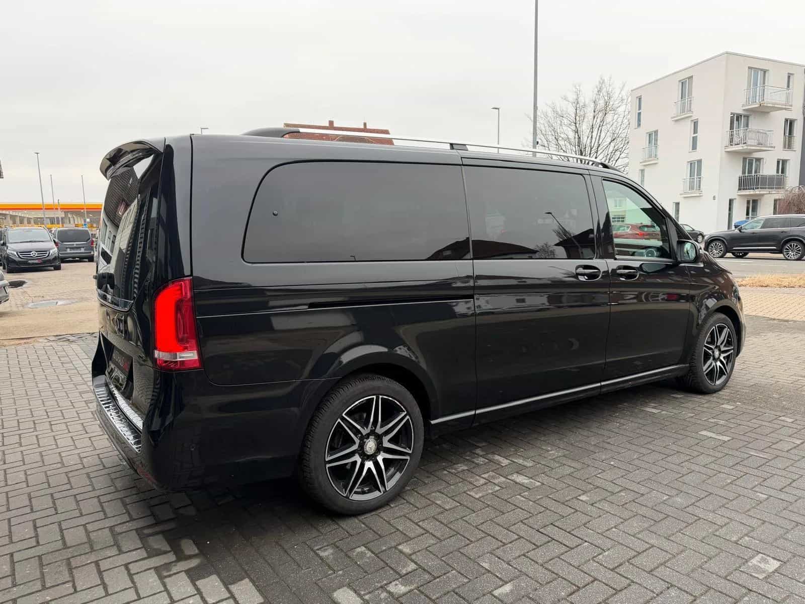 Mercedes-Benz V-Class 250 08/2018-photo-7