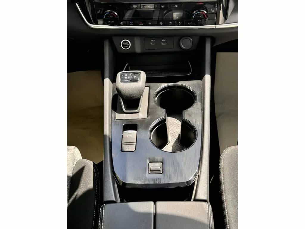 Nissan X-Trail 1.5 VC-T MHEV 163 PS Xtronic 4x2 N-Conne 11/2022-photo-23