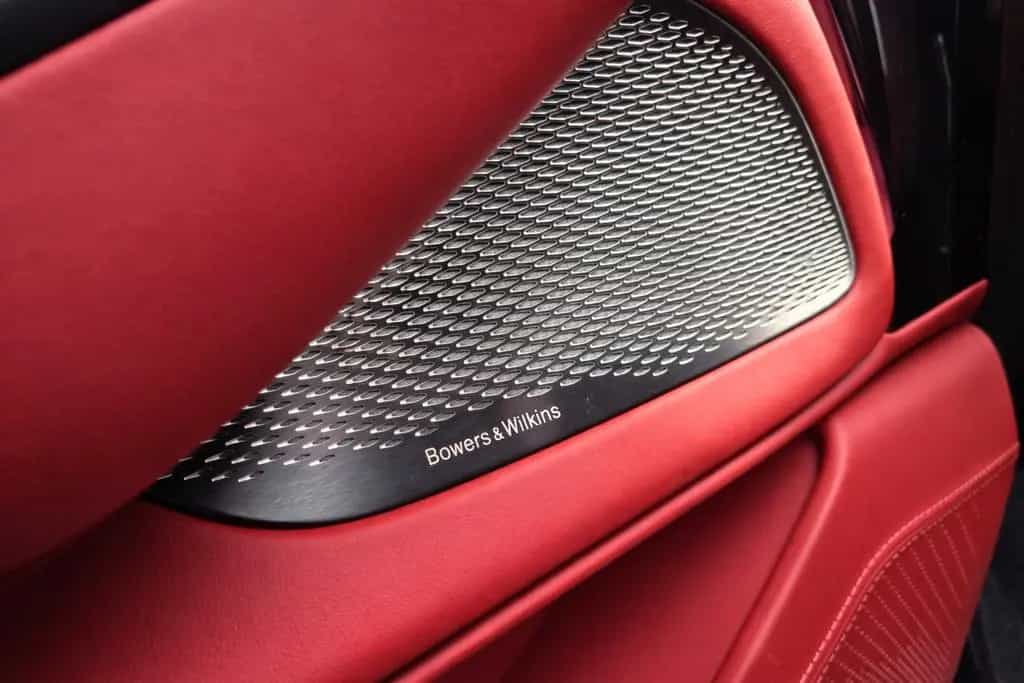 Aston Martin DBX 4.0 V8 707 01/2026-photo-20