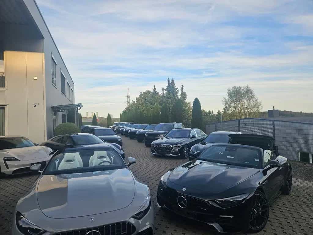 Aston Martin DBX 4.0 V8 707 01/2026-photo-23