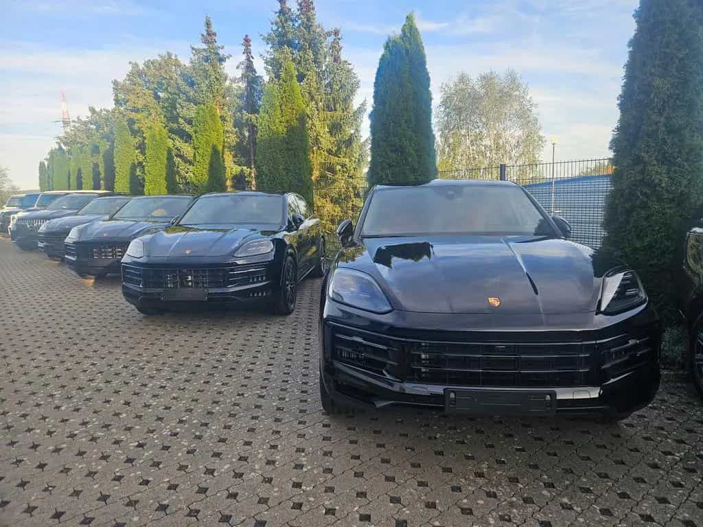 Aston Martin DBX 4.0 V8 707 01/2026-photo-24