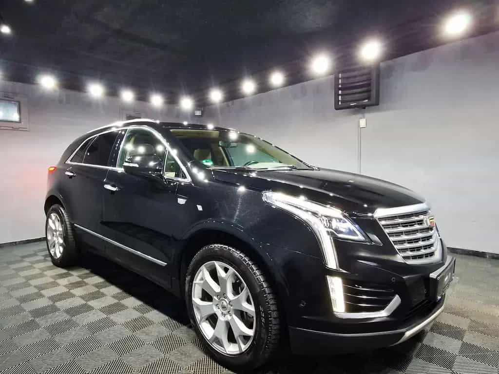 Cadillac XT5 V6 Platinum AWD|PANO|LEDER|5 *JAHRE*GARANTIE 04/2019-photo-1