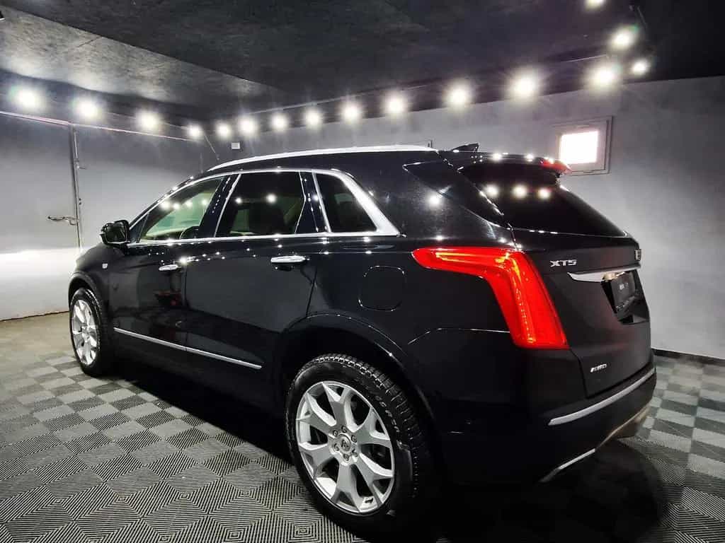 Cadillac XT5 V6 Platinum AWD|PANO|LEDER|5 *JAHRE*GARANTIE 04/2019-photo-2