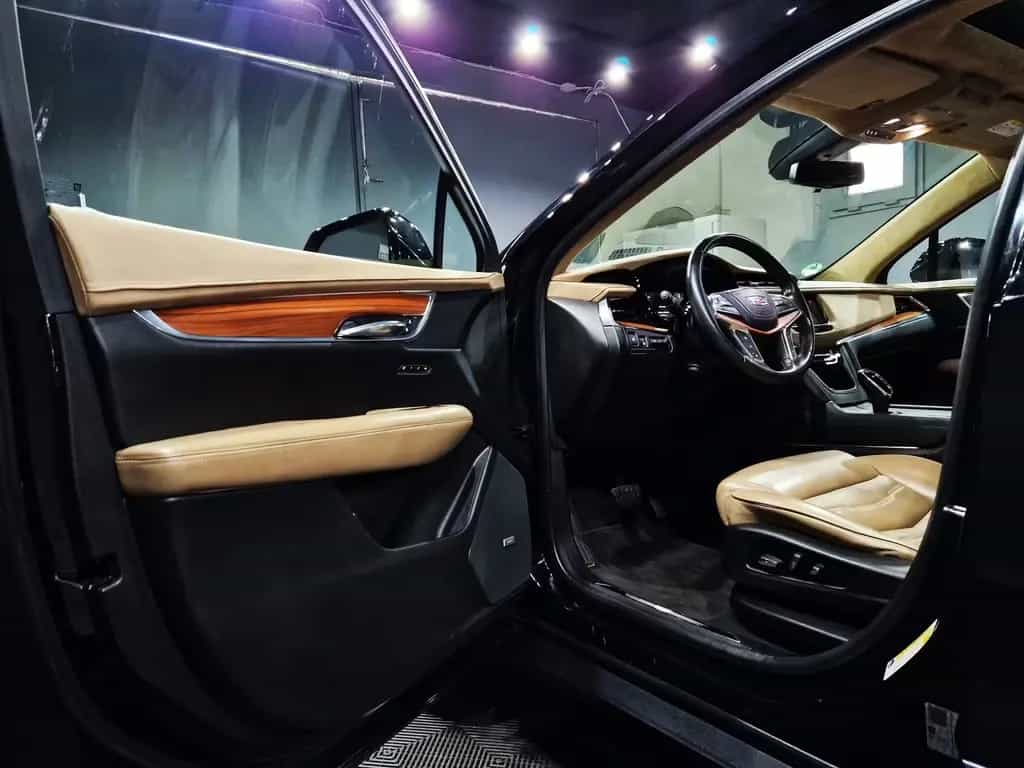 Cadillac XT5 V6 Platinum AWD|PANO|LEDER|5 *JAHRE*GARANTIE 04/2019-photo-7