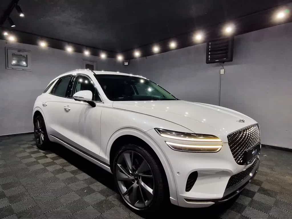 Genesis GV70 2.2 CRDI Luxury 4WD|PANO|5 *JAHRE*GARANTIE 11/2022-photo-1