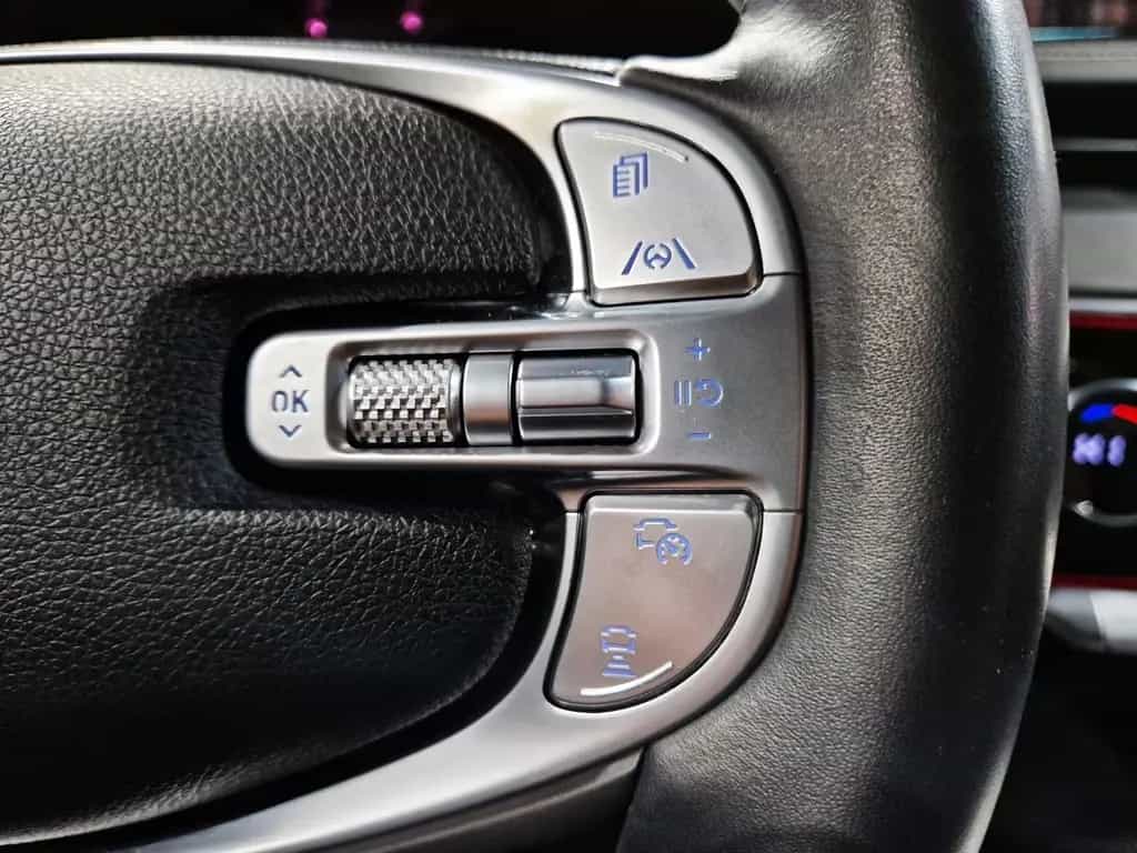 Genesis GV70 2.2 CRDI Luxury 4WD|PANO|5 *JAHRE*GARANTIE 11/2022-photo-20
